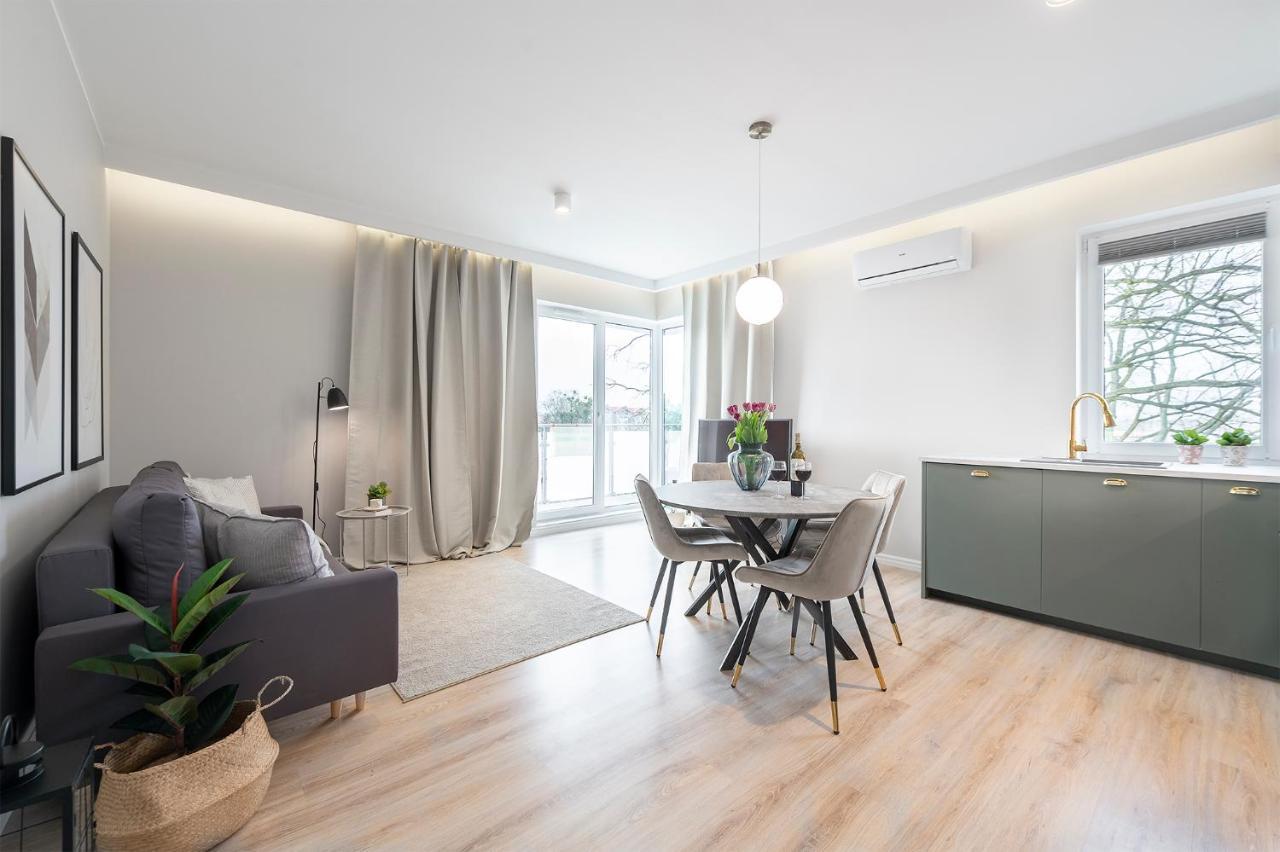 River View - Widok Na Wode, Parking W Hali, Winda, 3Pok I 5 Lozek, Klima, Netflix I Max, Centrum Iława Exteriör bild